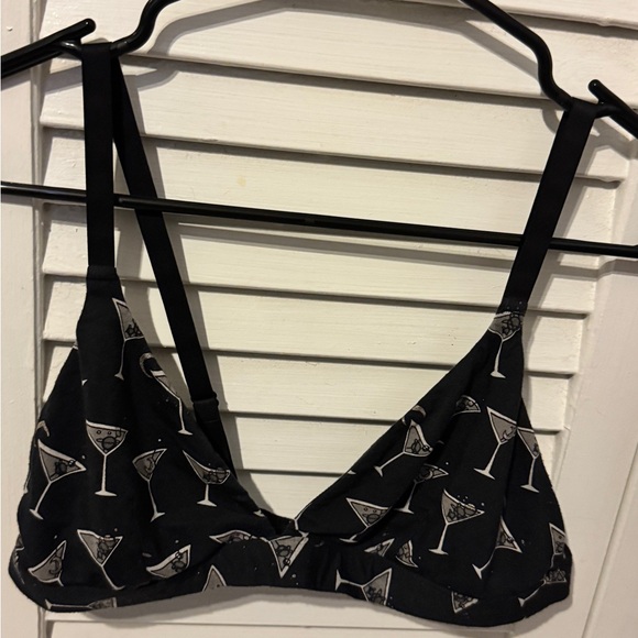 MeUndies Other - MeUndies Black Martini Print Bralette